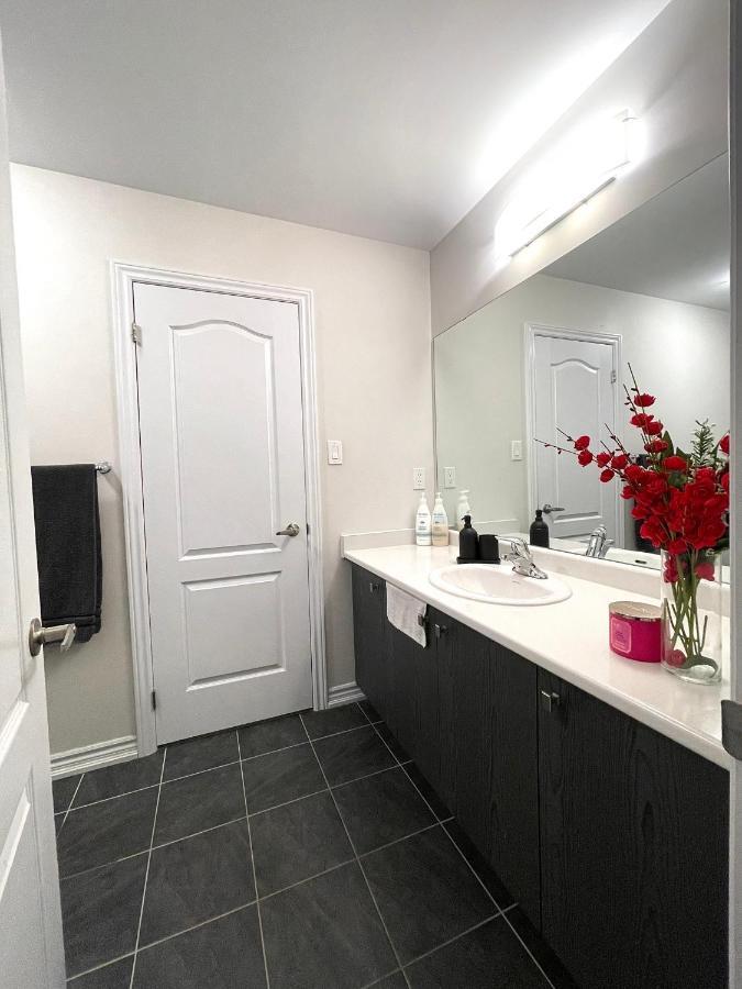 Niagara Falls Bnb 15 Mins Away From Falls Thorold Ngoại thất bức ảnh